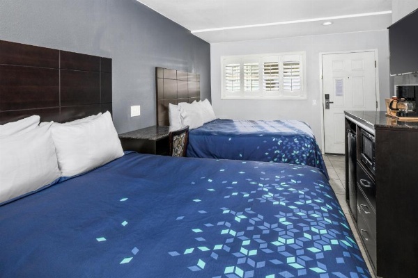 Scandia Motel image 19