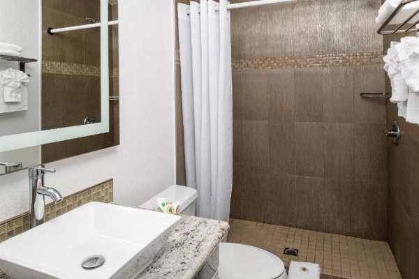 Scandia Motel image 32