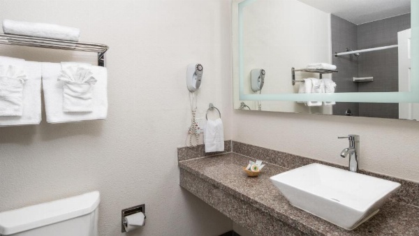 Scandia Motel image 33